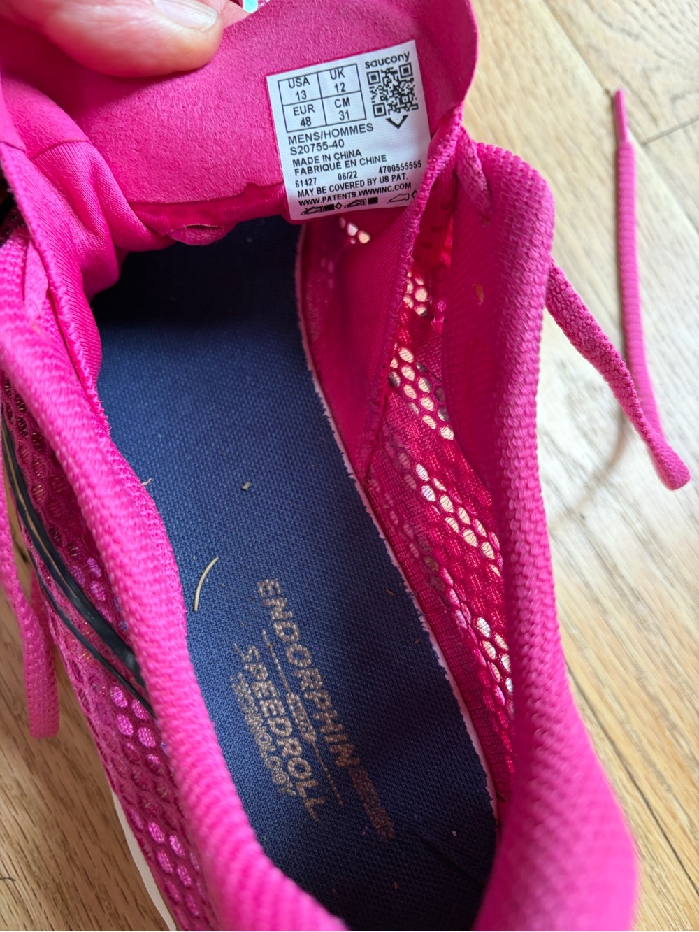 Saucony Men’s Endorphin Pro 3 Running Show— Hot Pink - Picture 6 of 9